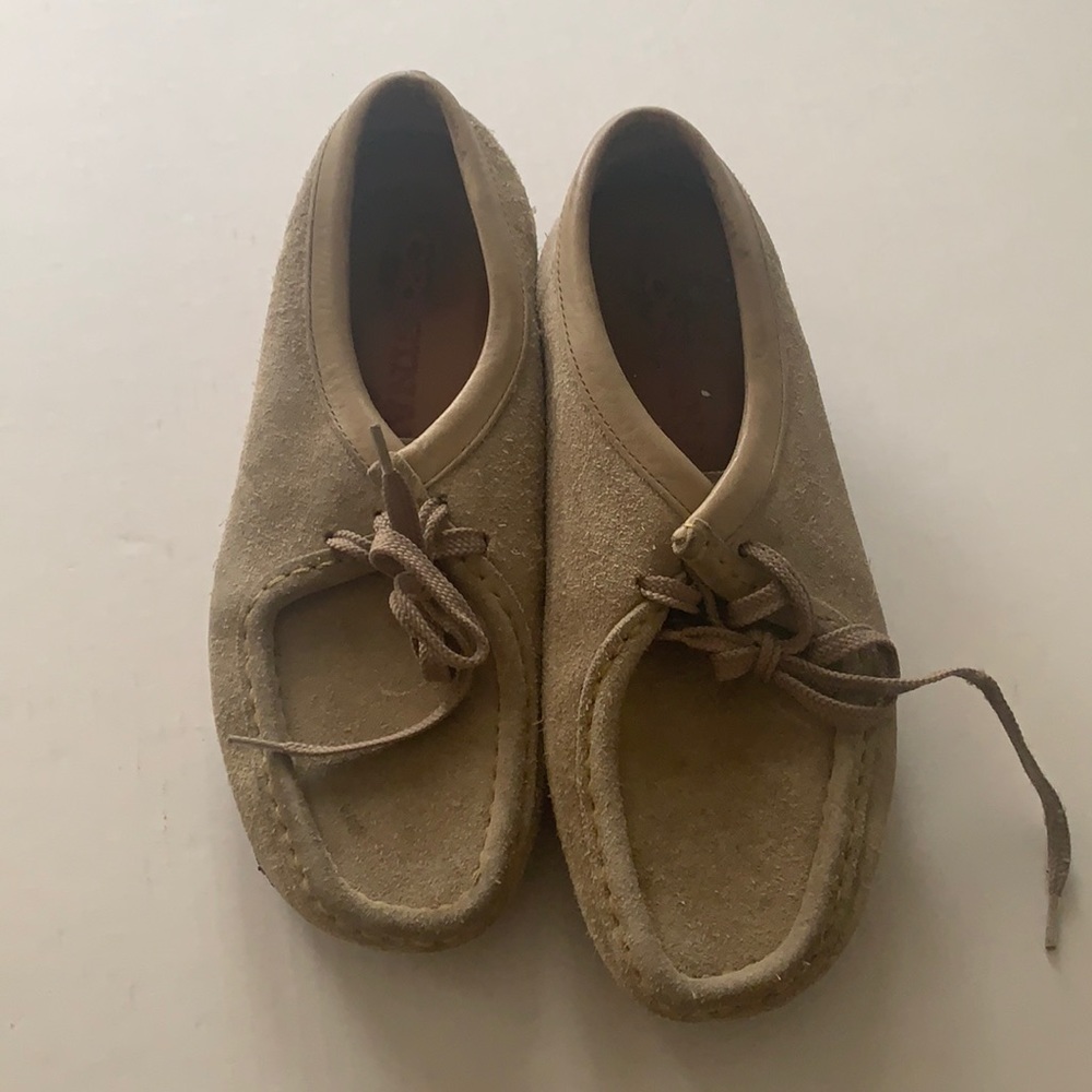 Clarks Wallabees size 7 1/2